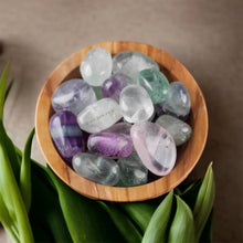 Cargar imagen en el visor de la galería, Polished Fluorite