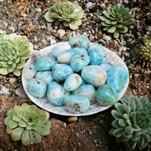 Cargar imagen en el visor de la galería, Premium polished Larimar