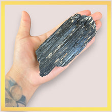 Cargar imagen en el visor de la galería, Black Tourmaline large chunk