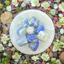 Cargar imagen en el visor de la galería, Small Lapislázuli polished