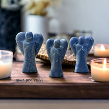 Cargar imagen en el visor de la galería, Blue Quartz Angel