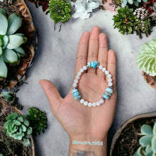 Cargar imagen en el visor de la galería, Larimar - Shell Bracelet