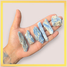 Cargar imagen en el visor de la galería, Small Rough Blue Kyanite
