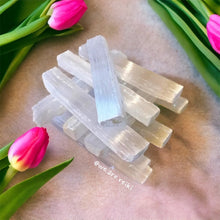 Cargar imagen en el visor de la galería, Selenite Sticks