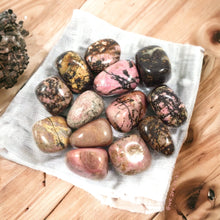 Cargar imagen en el visor de la galería, Polished Rhodonite
