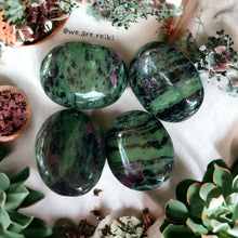 Cargar imagen en el visor de la galería, Ruby-Zoisite Soap Stone