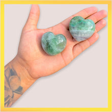 Cargar imagen en el visor de la galería, Puffy Fluorite Heart