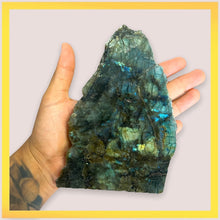 Cargar imagen en el visor de la galería, Freeform Labradorite