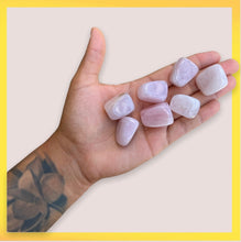 Cargar imagen en el visor de la galería, Polished Rose Quartz