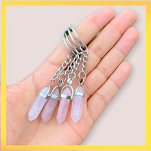 Cargar imagen en el visor de la galería, Rose Quartz point Keychain