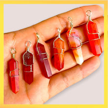 Cargar imagen en el visor de la galería, Carnelian Double Point Pendant