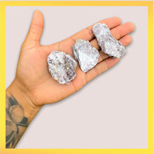 Cargar imagen en el visor de la galería, Medium Mica Lepidolite Stone