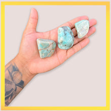 Cargar imagen en el visor de la galería, Polished Amazonite Stone