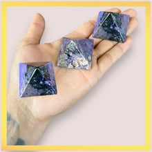 Load image into Gallery viewer, Charoite Pyramid
