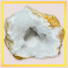 Load image into Gallery viewer, XLarge Crystal Quartz geode
